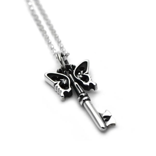 蝶シルバー、アゲハ鍵キーネックレス